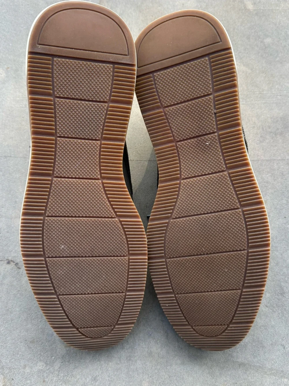 Vince Camuto Saveli Casual Chukka Boots Size 10.5 NEW